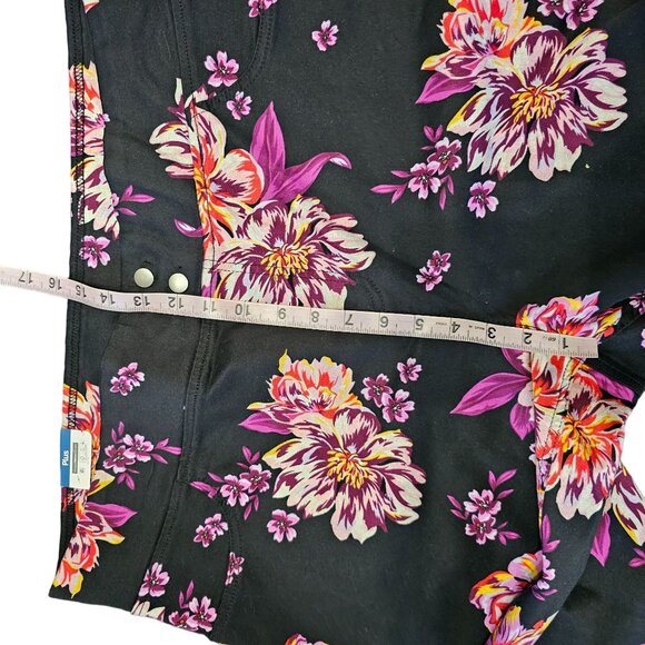 NWT Terra & Sky Women's Black Floral Skinny Mid Rise Pants Leggings size 2X - Picture 6 of 13